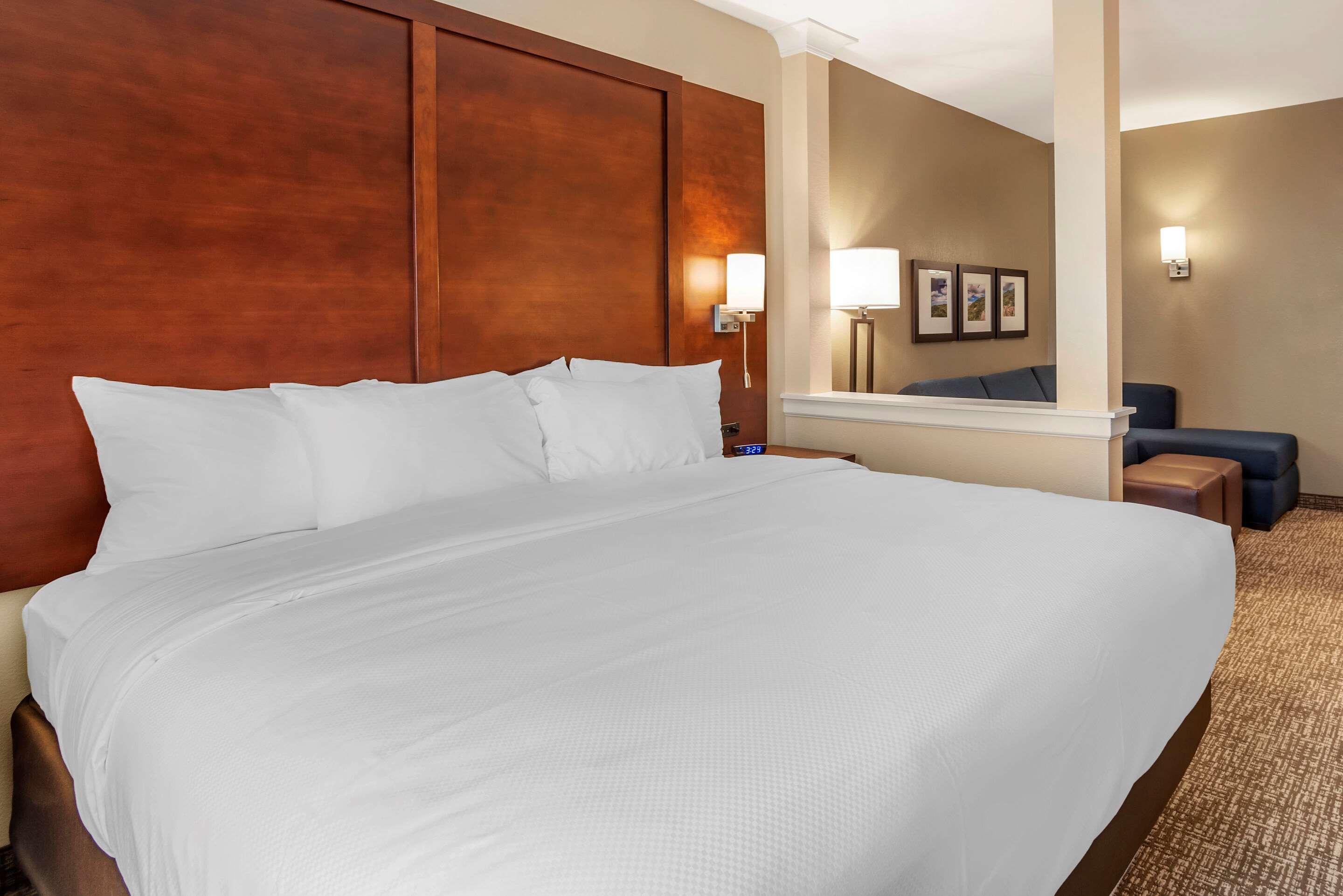 Comfort Inn & Suites Winchester Esterno foto