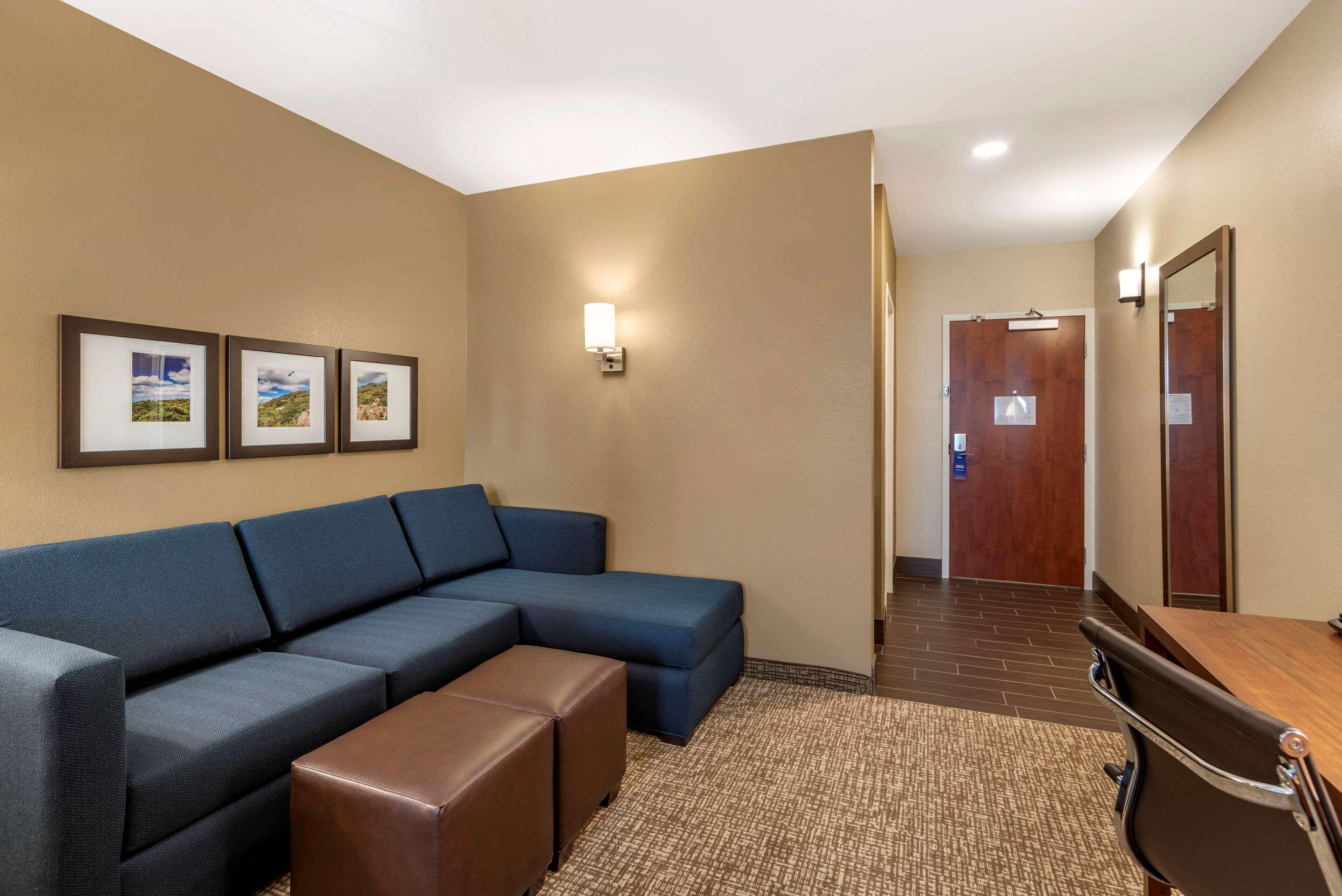 Comfort Inn & Suites Winchester Esterno foto