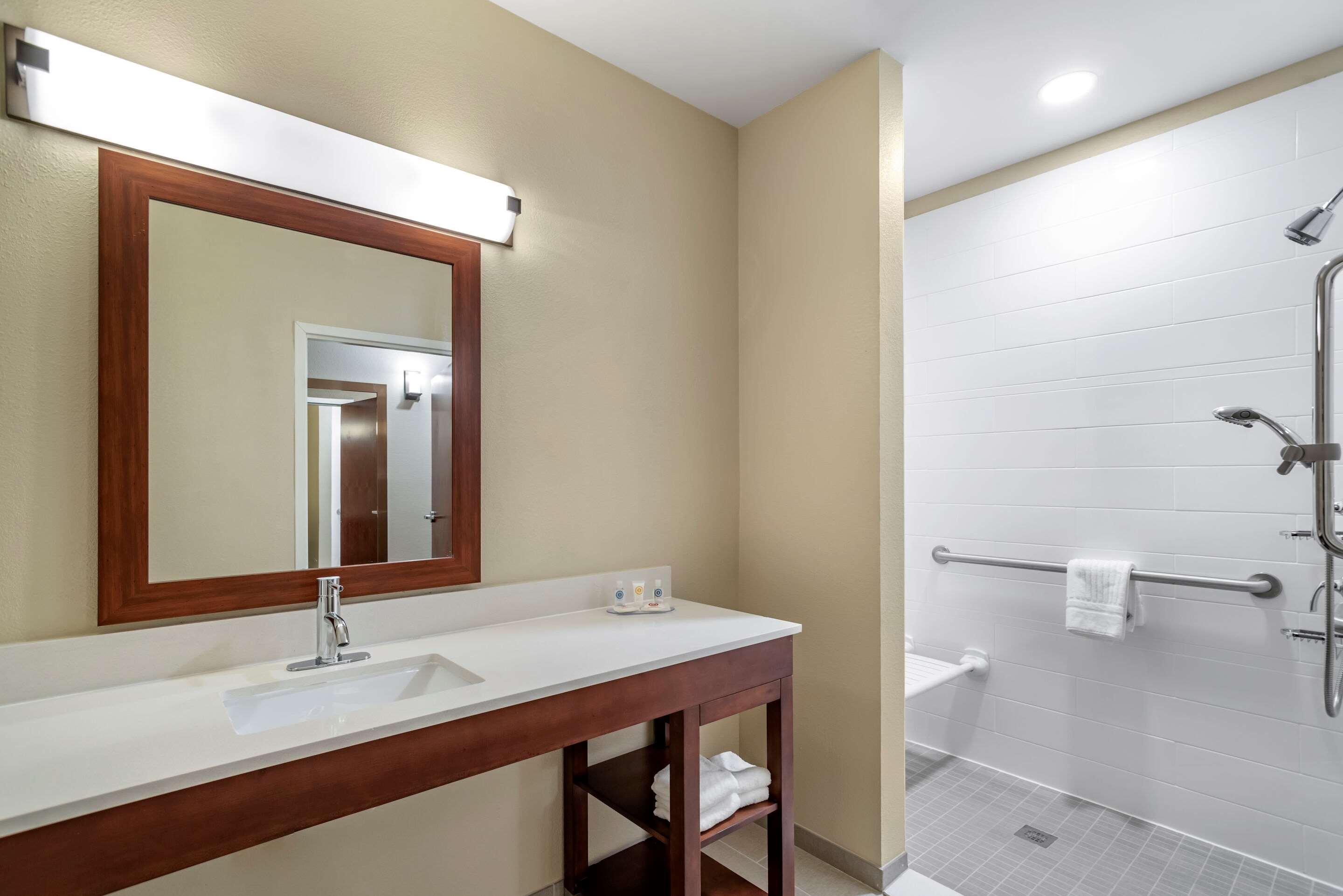 Comfort Inn & Suites Winchester Esterno foto